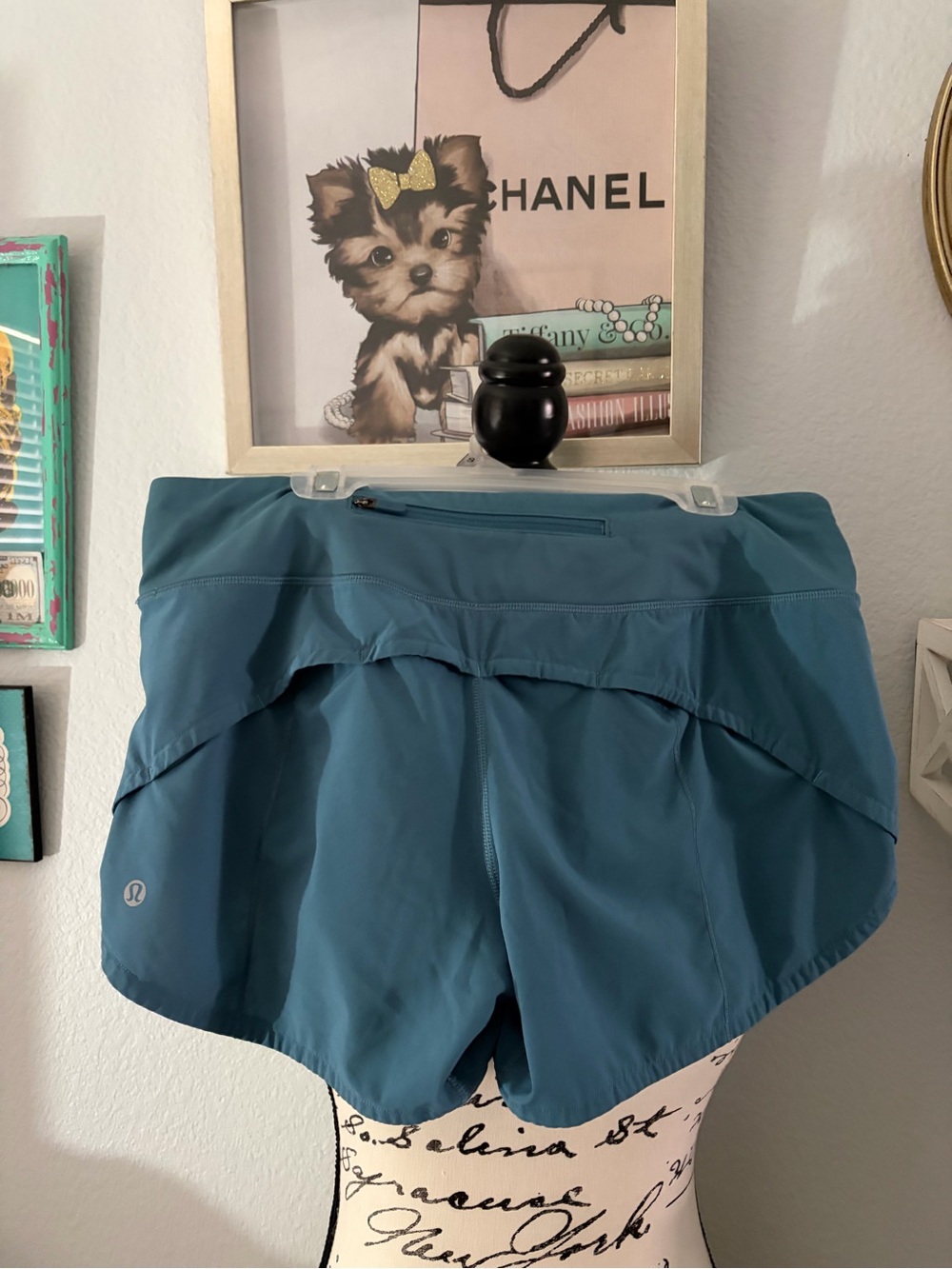 lululemon athletica Teal Women's Running Shorts with Built-In Liner size 6🔥